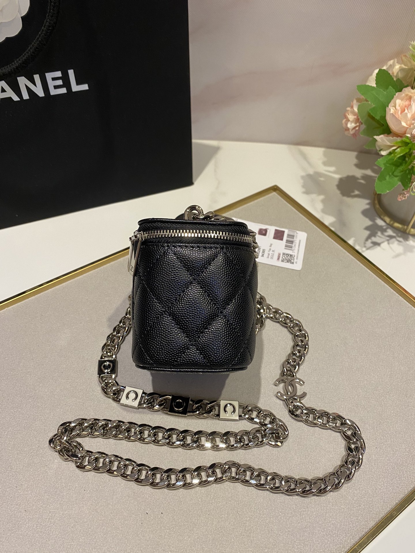 [TOP] CHANEL Enamel Buckle Chain Box 12*9*7cm  - SHW