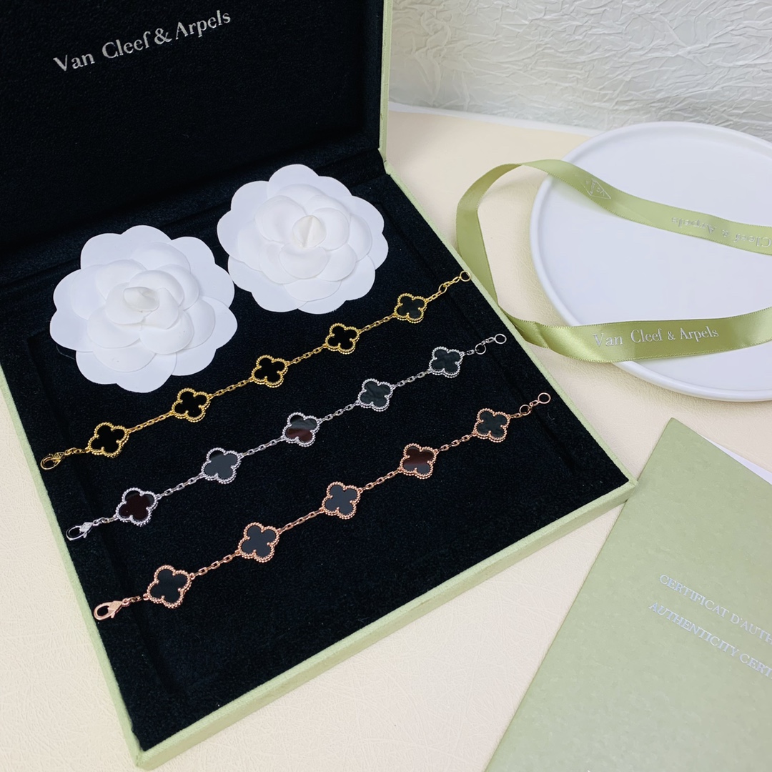 [TOP] Van Cleef & Arpels Alhambra Bracelet - Black