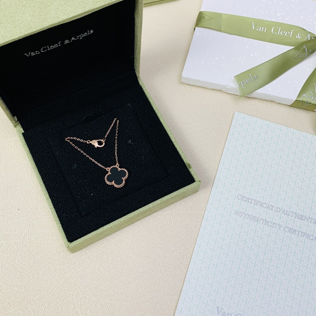 [TOP] Van Cleef & Arpels VCA  Alhambra Necklace - Black