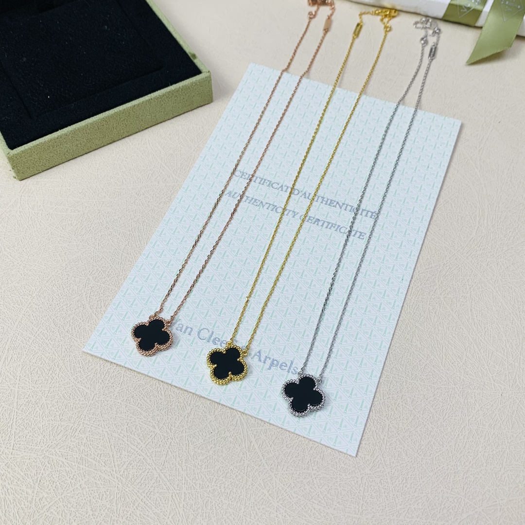 [TOP] Van Cleef & Arpels VCA  Alhambra Necklace - Black