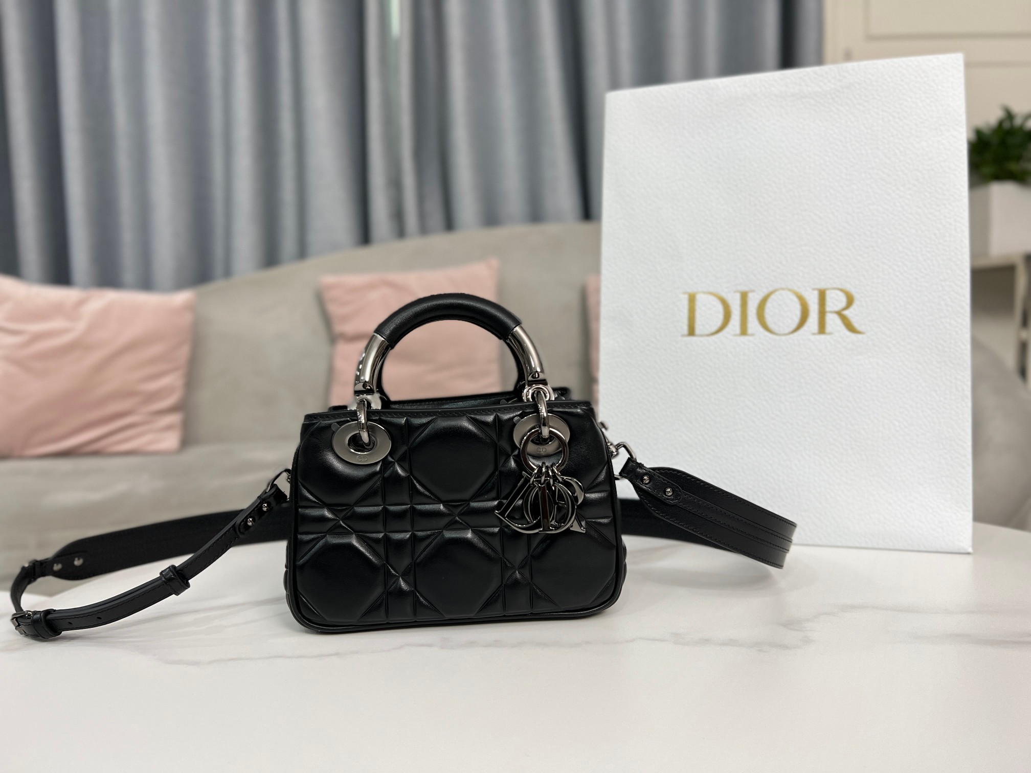 [TOP] Christian Dior Lady Christian Dior HandBag Small 19*13*8cm - Black