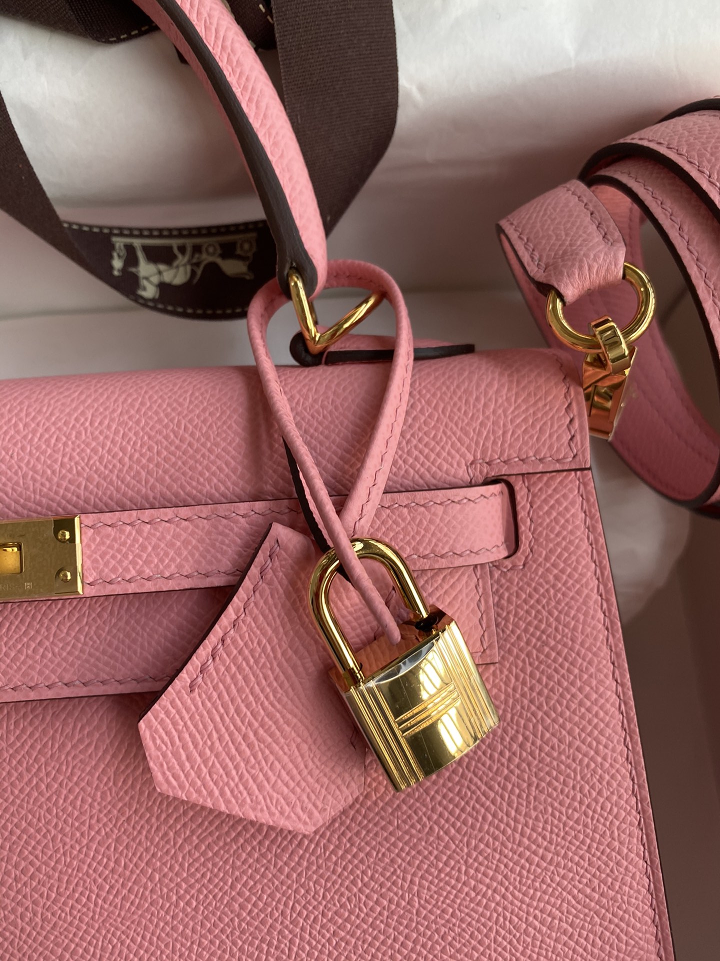 [TOP] HERMES Kelly Epsom Leather 25cm/28cm - Pink & GHW/SHW