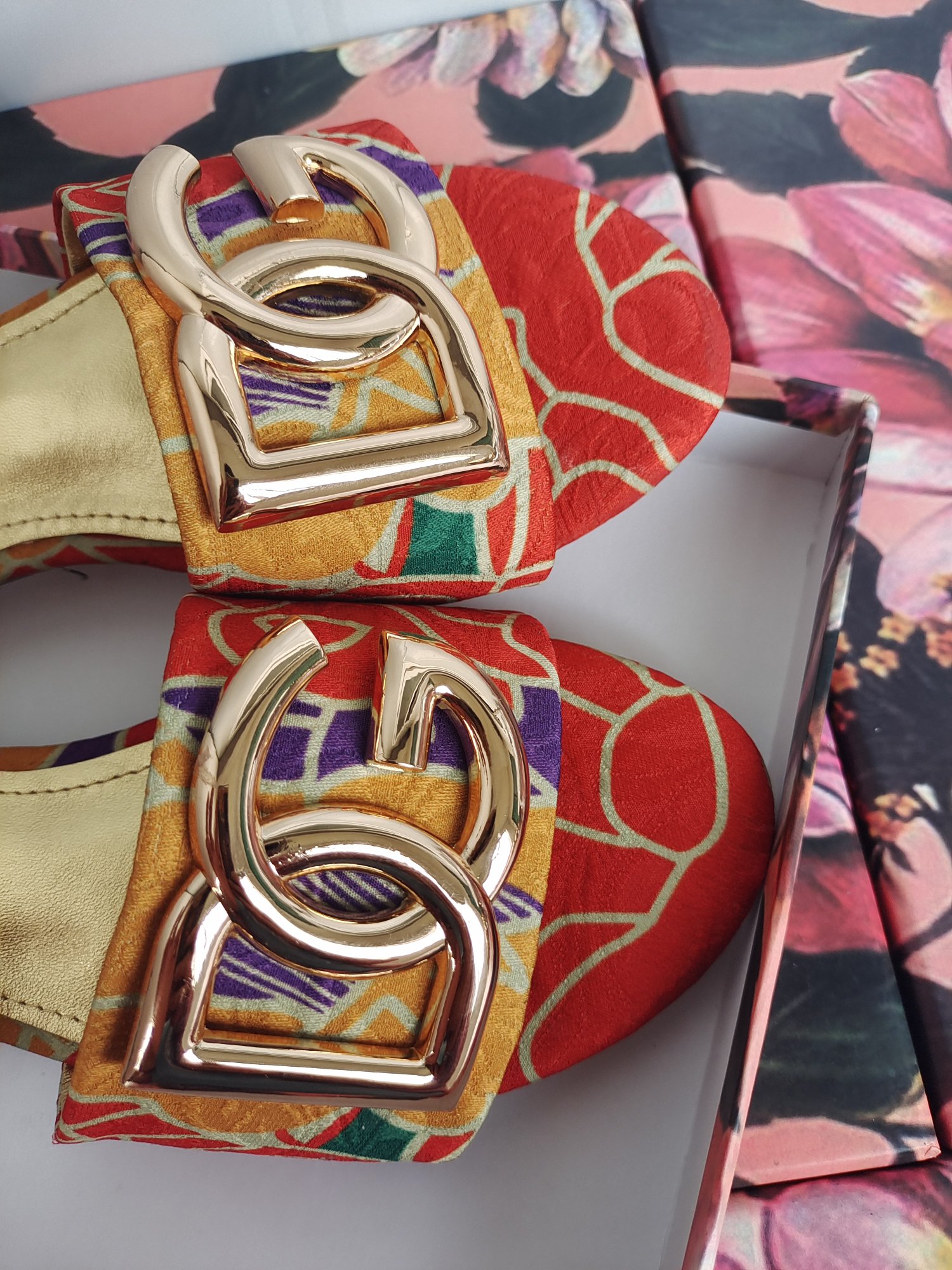 [TOP] Dolce & Gabbana D&G Slides Leather - Red and Yellow Flowers