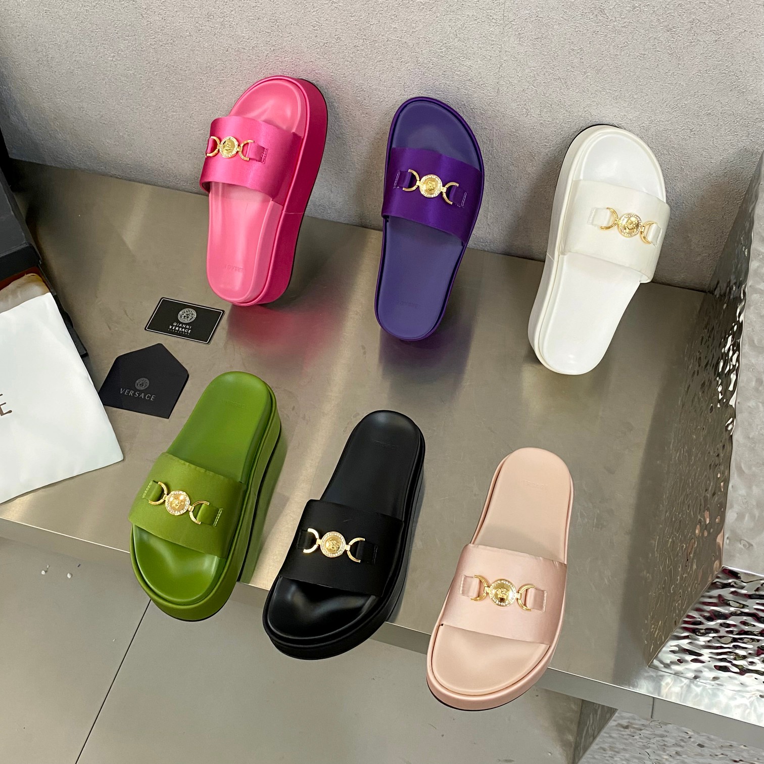 [TOP] VERSACE MEDUSA'95 Slides - 6 Colors