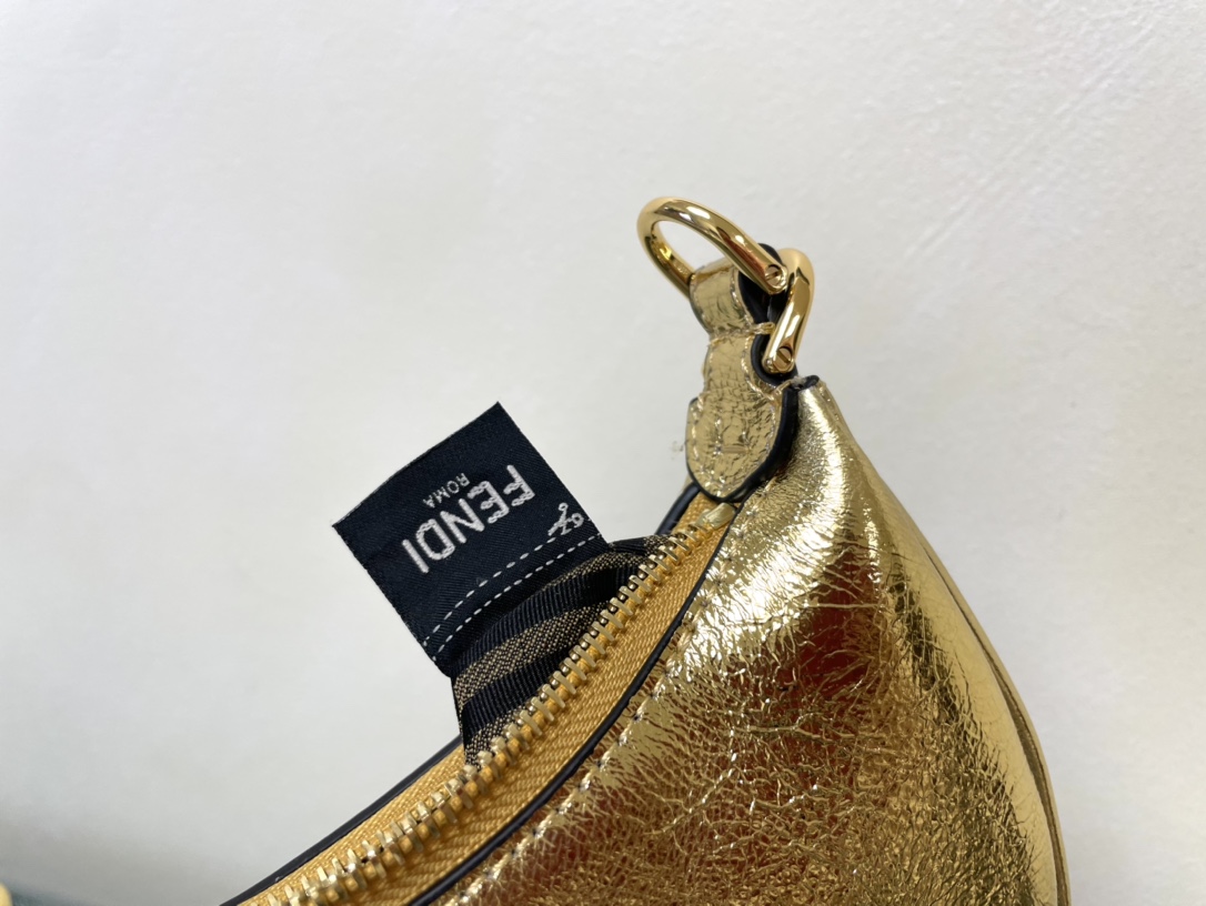 [TOP] FENDI Graphy Mini Bag - Gold