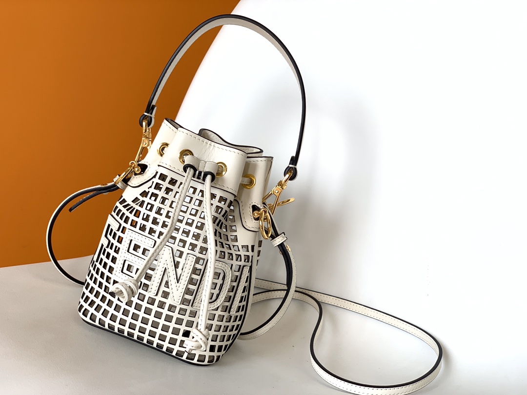 [TOP] FENDI Mon Tresor HandBag - 2 Color