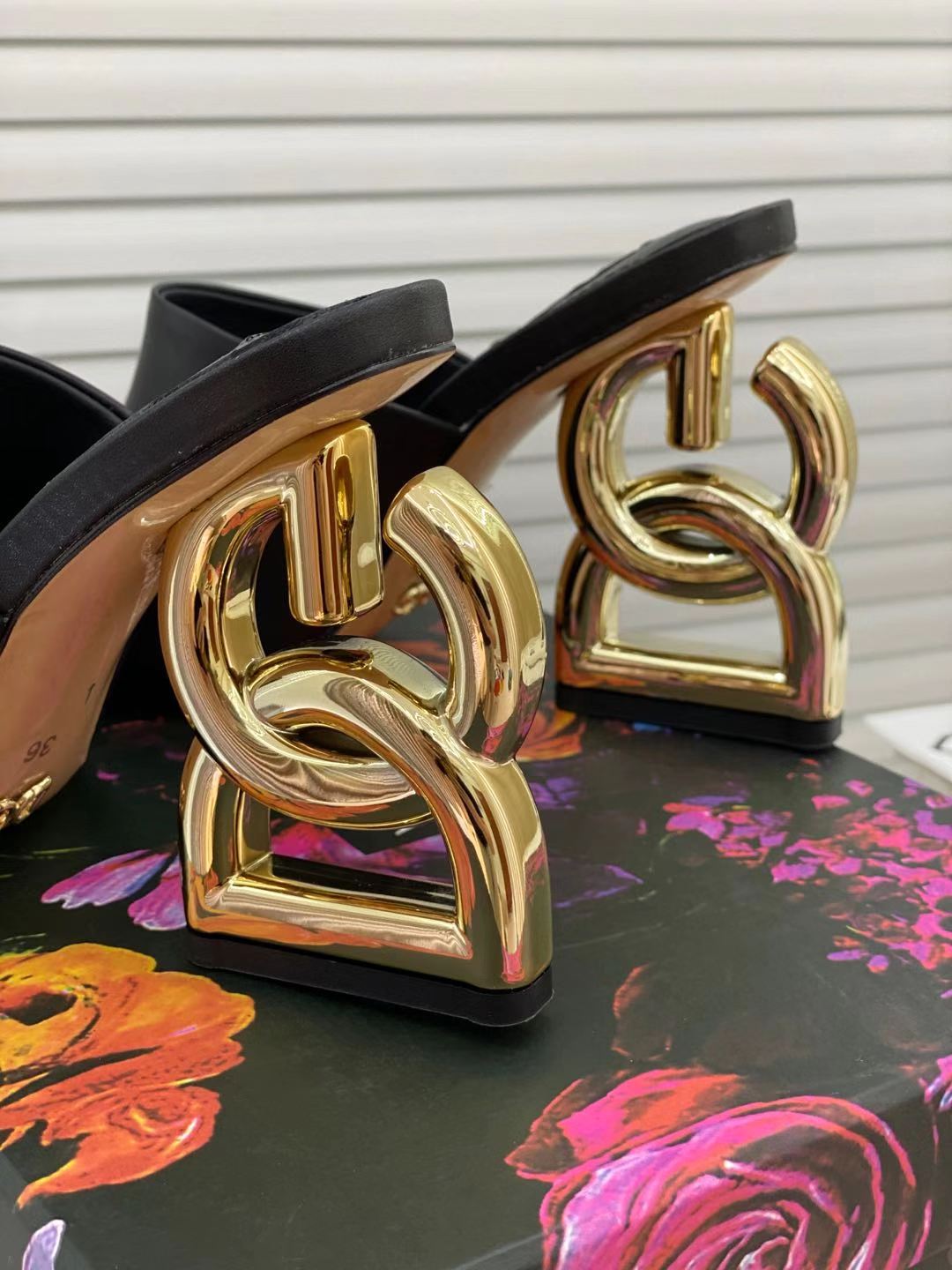 [TOP] Dolce & Gabbana D&G Slides Leather - 11 Colors