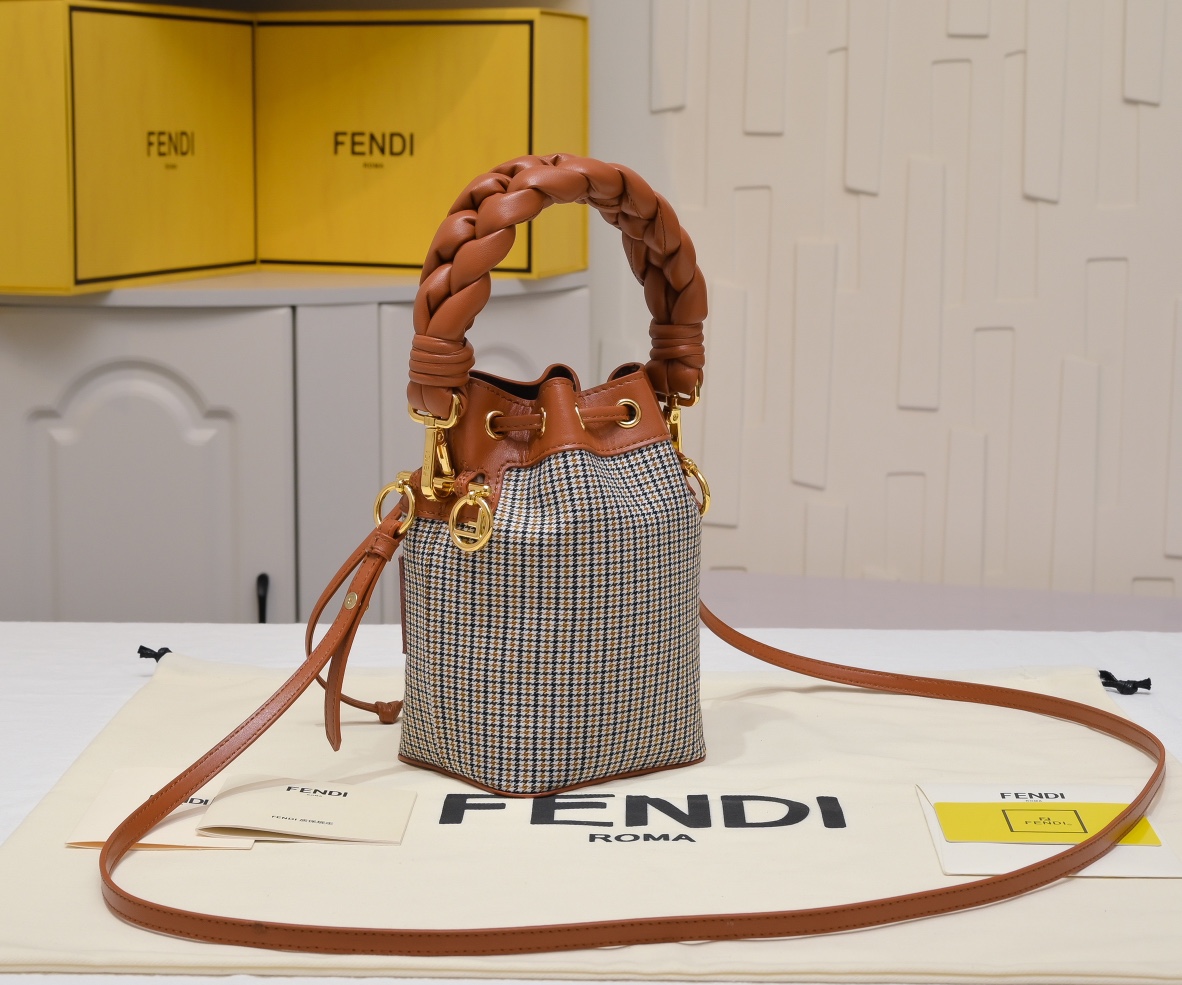 [TOP] FENDI Mon Tresor HandBag - 2 Color