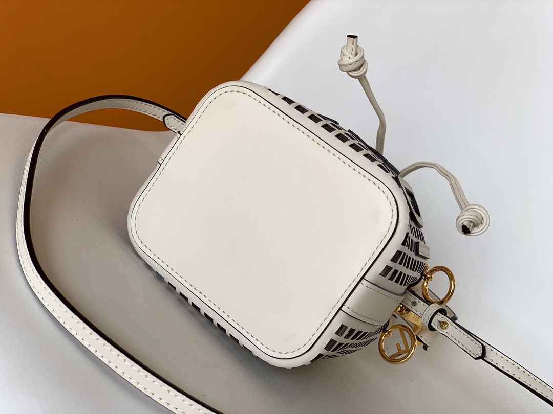 [TOP] FENDI Mon Tresor HandBag - 2 Color