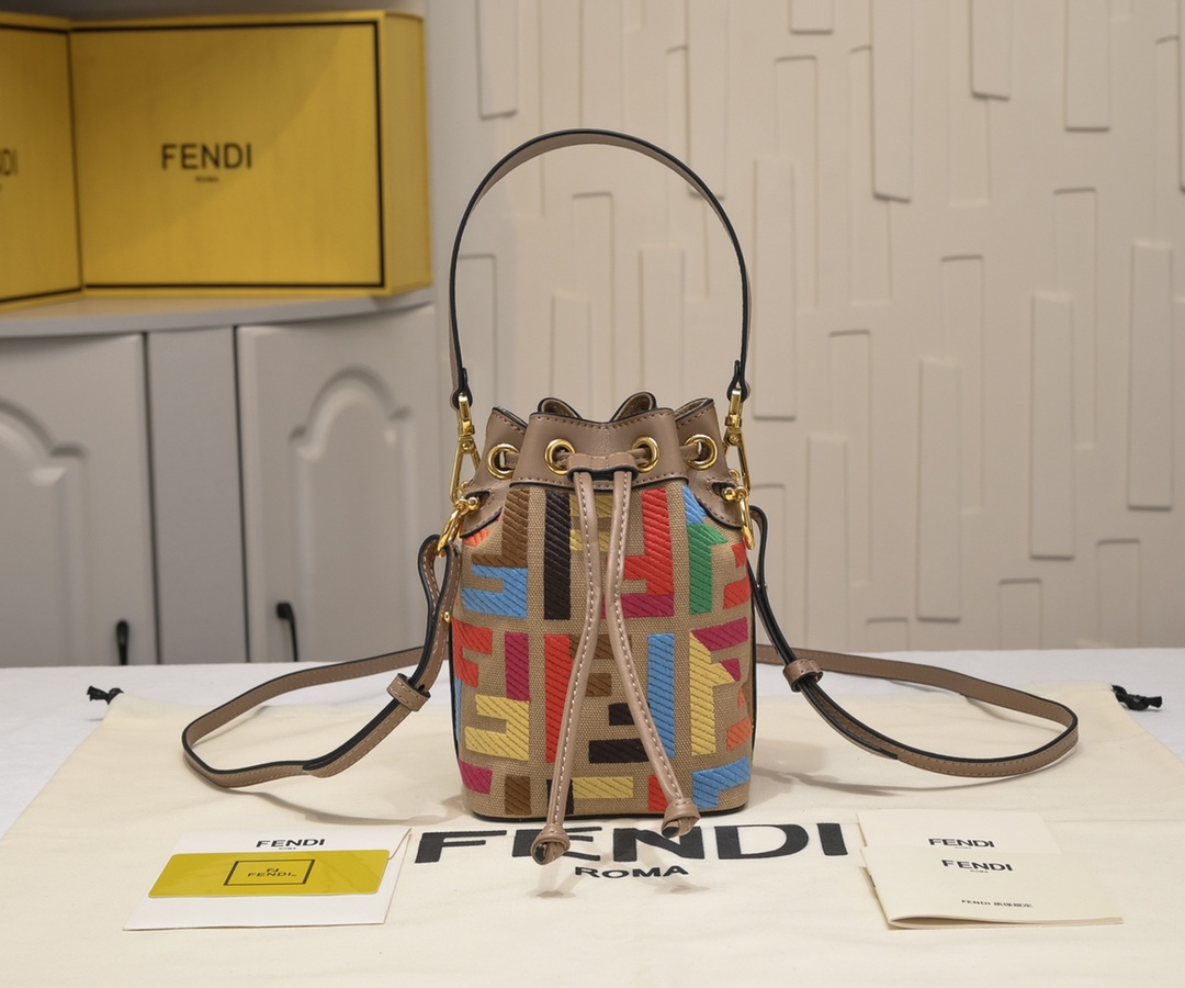 [TOP] FENDI Mon Tresor HandBag