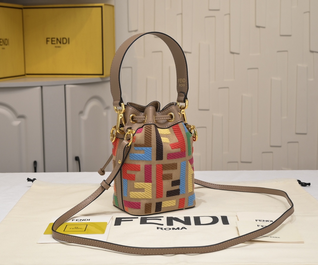 [TOP] FENDI Mon Tresor HandBag