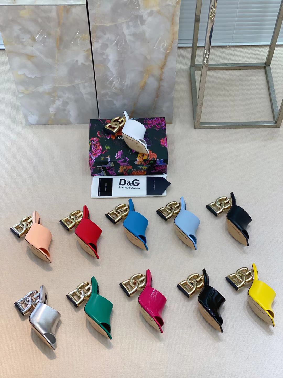[TOP] Dolce & Gabbana D&G Slides Leather - 11 Colors