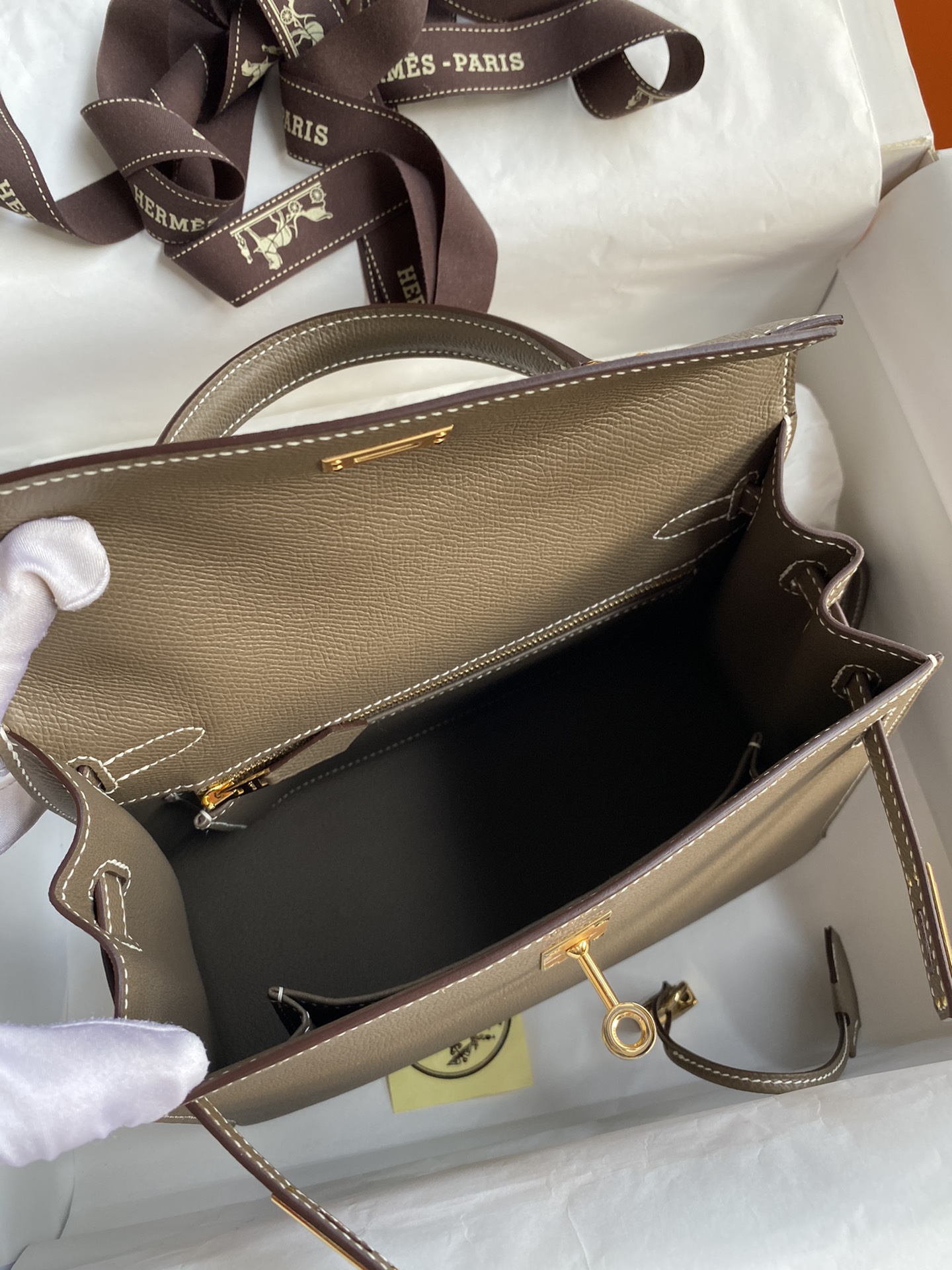 [TOP] HERMES Kelly Epsom Leather 25cm/28cm/32cm -  Gray & GHW/SHW