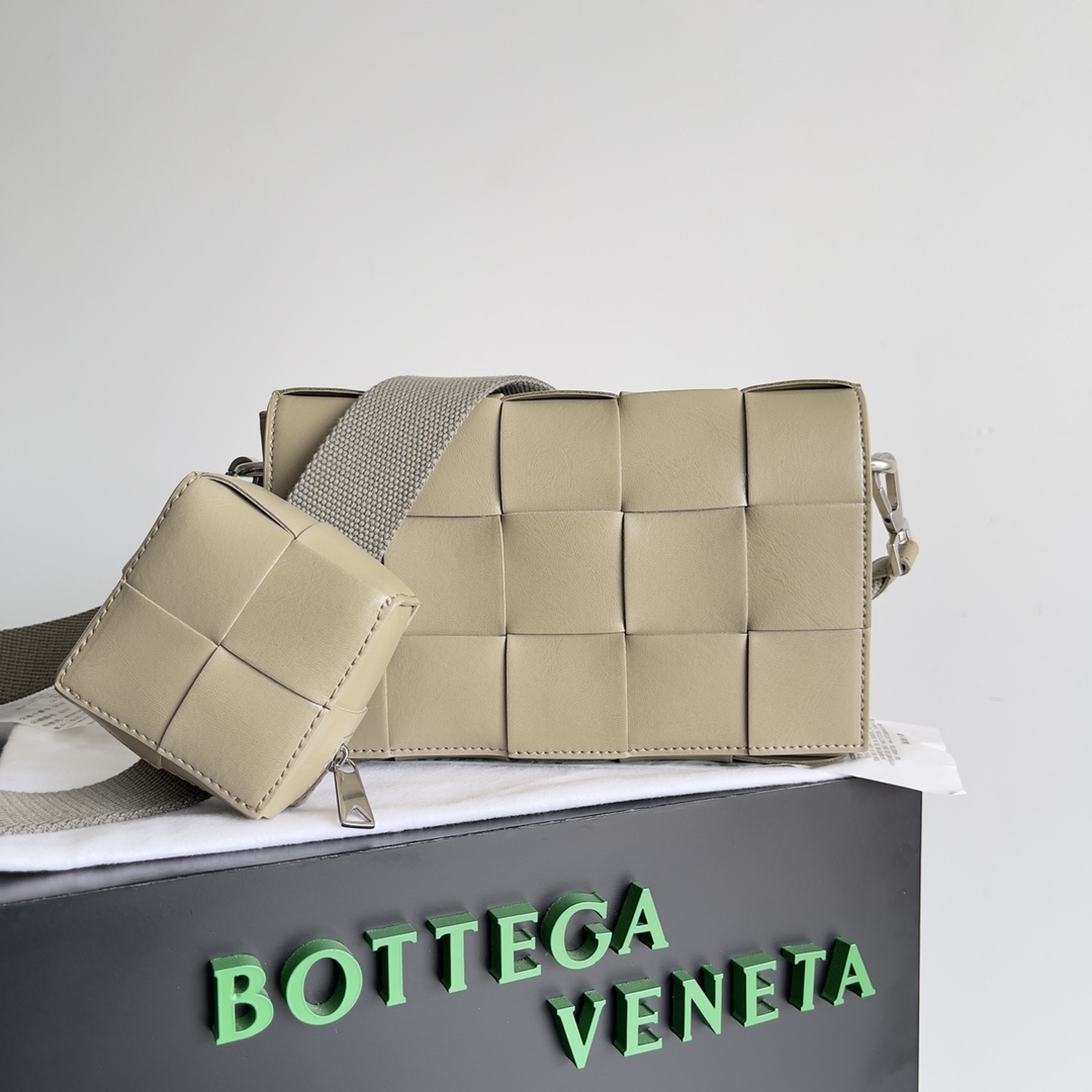 [TOP] Bottega Veneta BV Cassette Bags- 2 Color