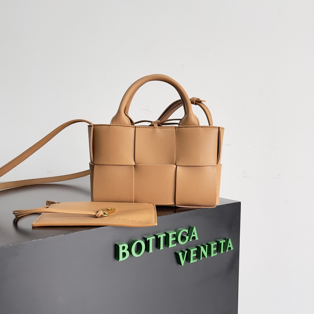 [TOP] Bottega Veneta BV Mini Tote Bag - 9 Color