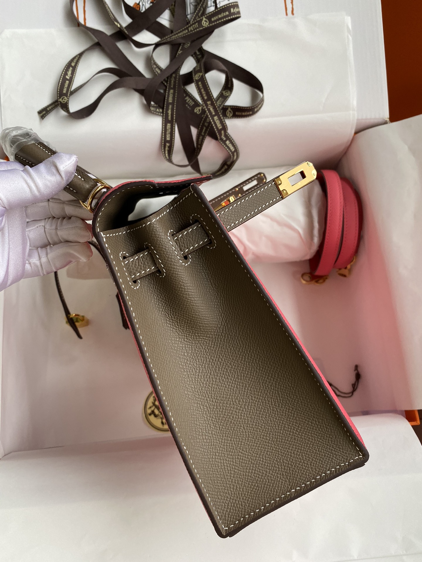 [TOP] HERMES Kelly Epsom Leather 25cm -  Pink & GHW