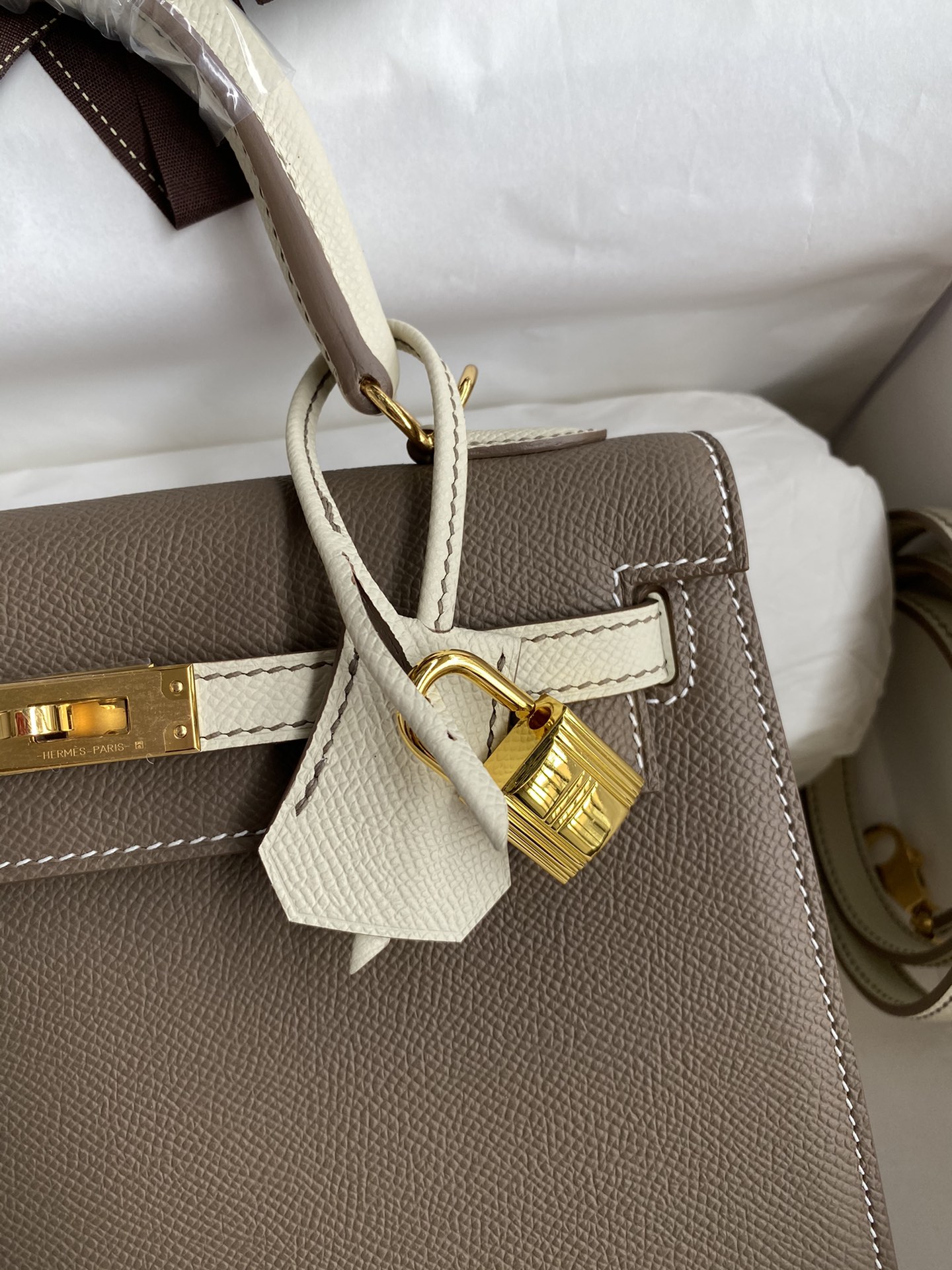 [TOP] HERMES Kelly Epsom Leather 25cm -  Gray & GHW