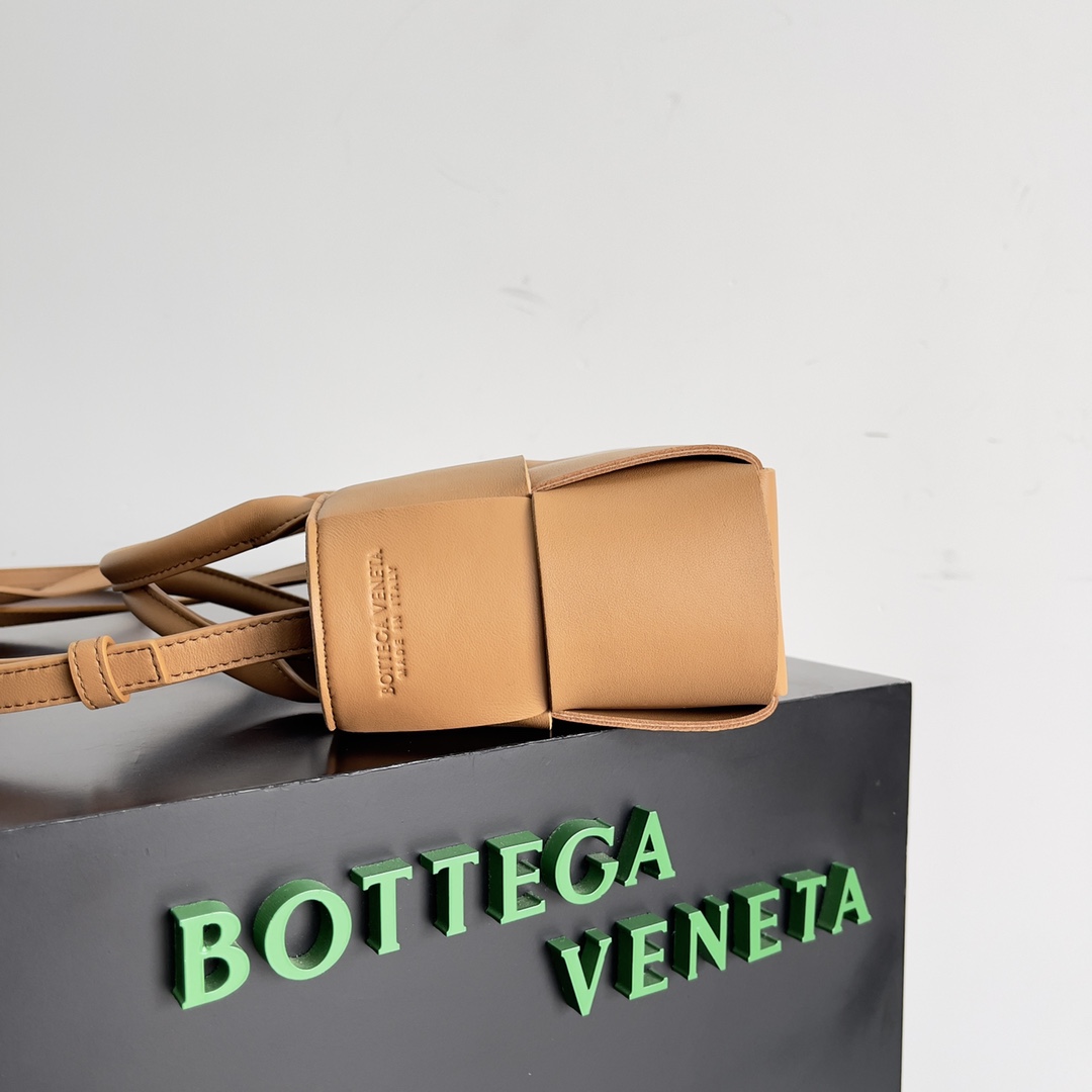 [TOP] Bottega Veneta BV Mini Tote Bag - 9 Color