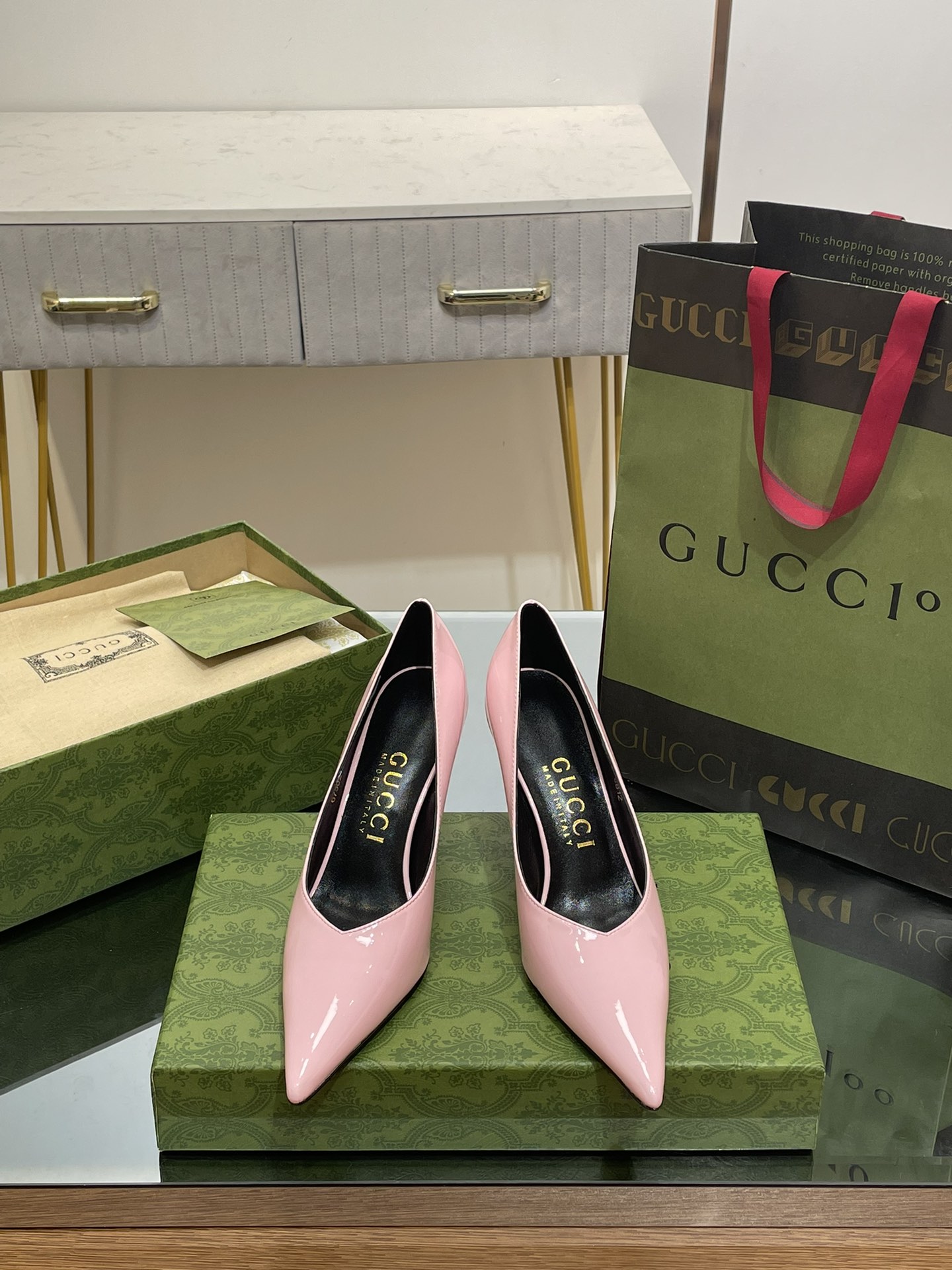 [TOP] GUCCI Pointy Pump - Pink