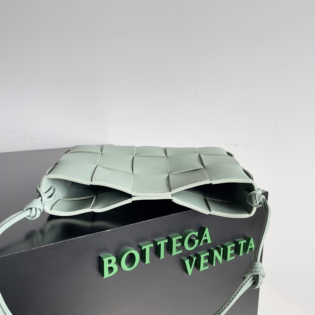 [TOP] Bottega Veneta BV Classic Cassette Bags- Mint Green