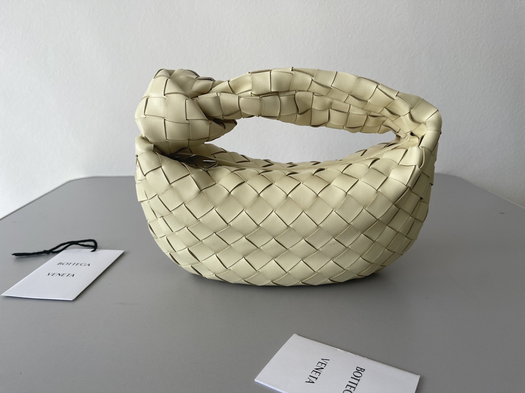 [TOP] Bottega Veneta BV Jodie Mini Bag - Cream