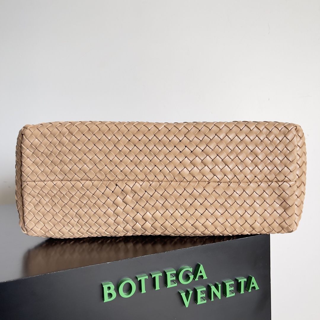 [TOP] Bottega Veneta BV Large Cabat Bags - Flesh pink