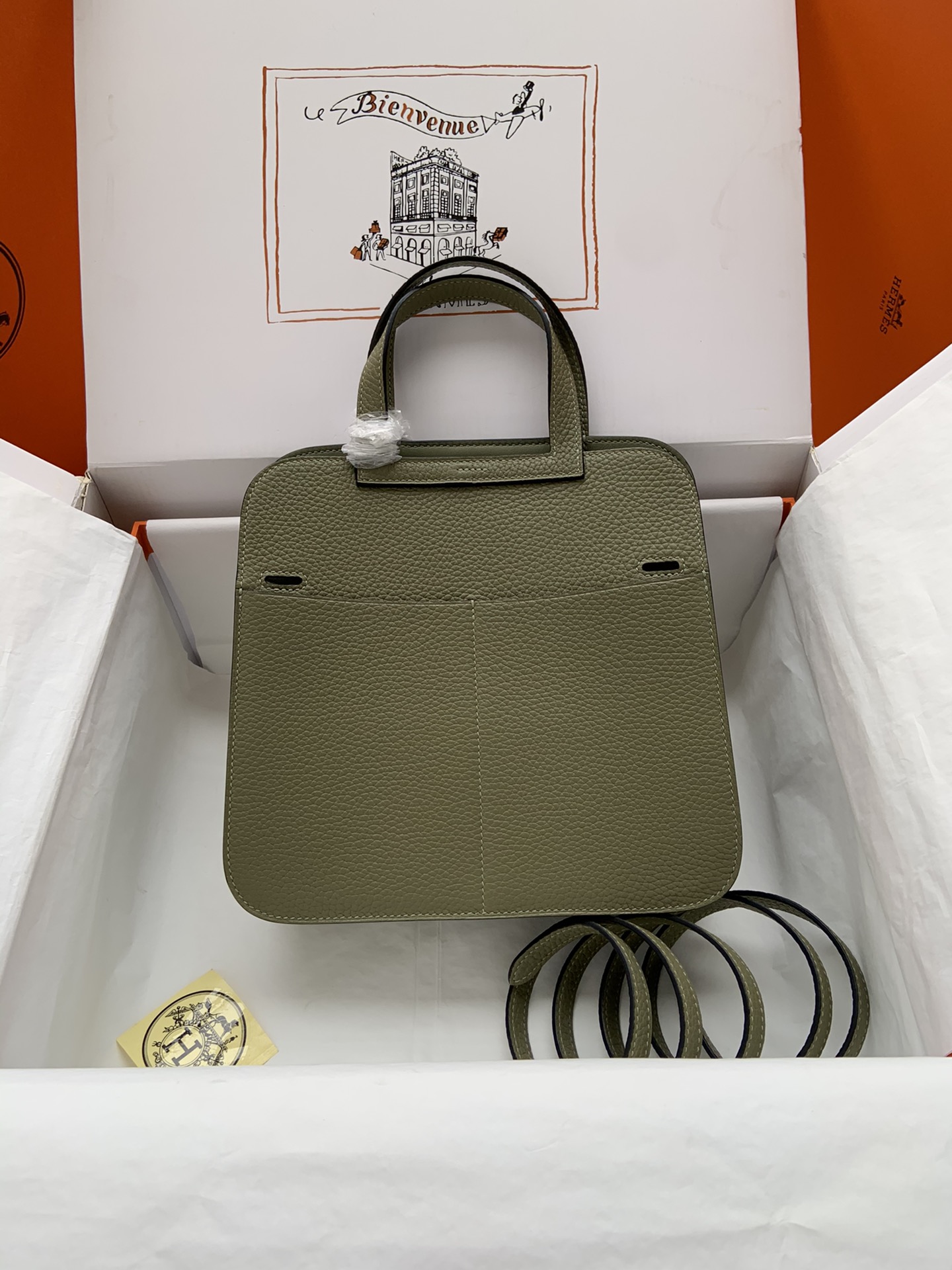 [TOP] HERMES  Clemence Leather Halzan Bag 25cm - Green