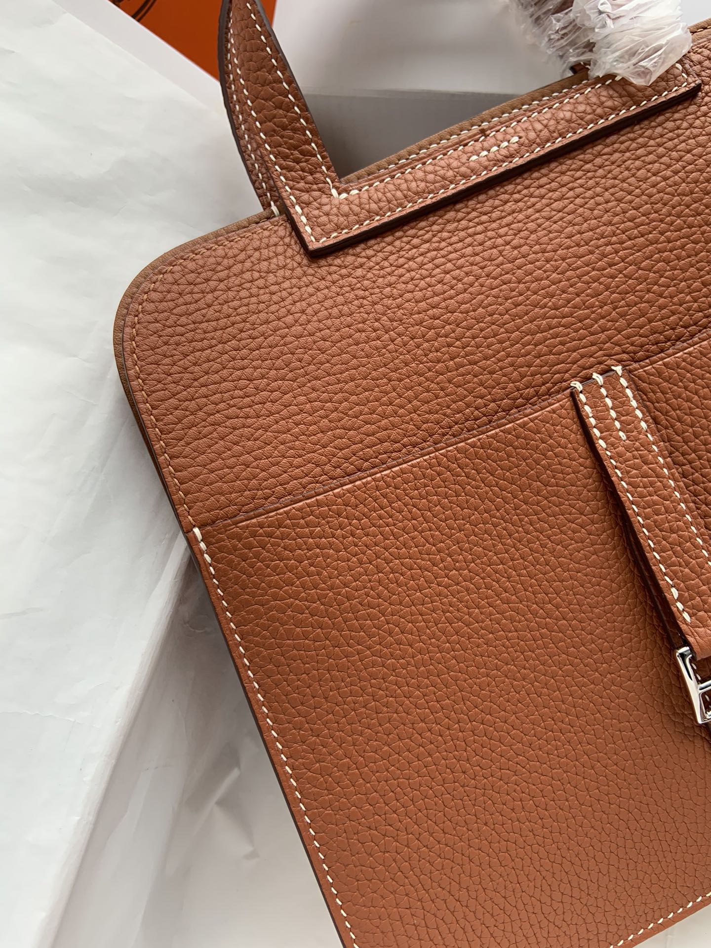 [TOP] HERMES  Clemence Leather Halzan Bag 25cm - Brown