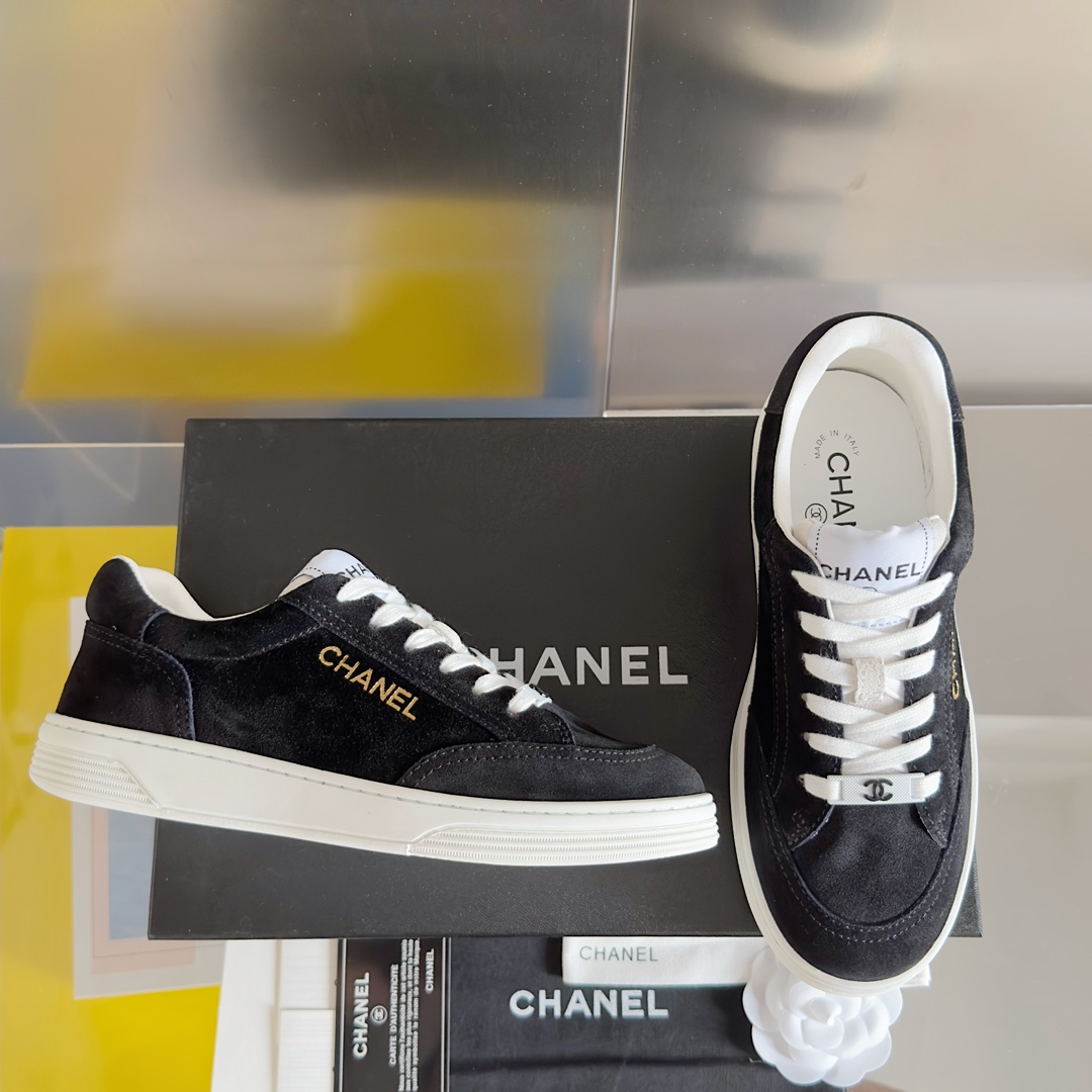 [TOP] CHANEL 23A Sneaker - Panda Color - Black