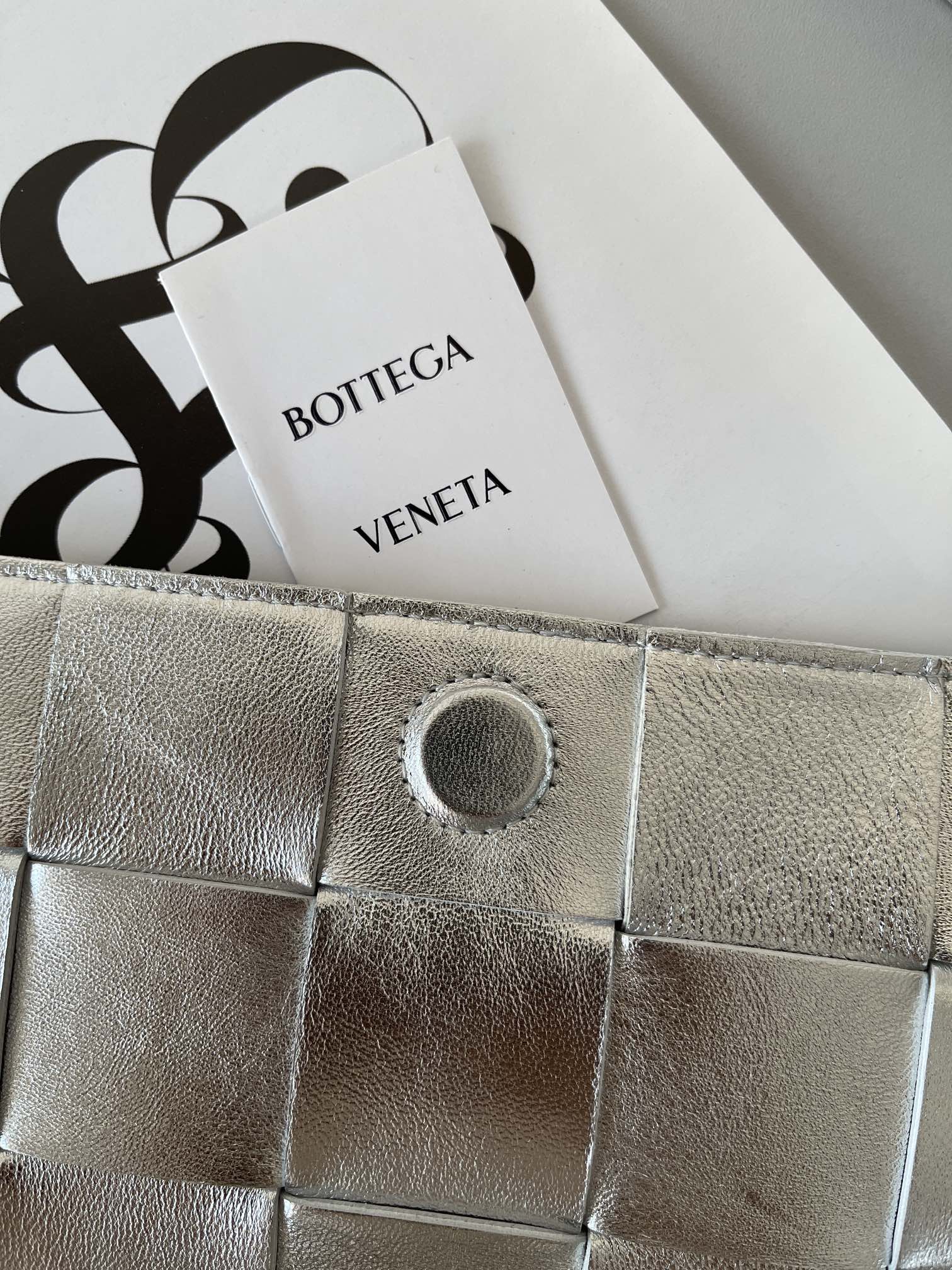 [TOP] Bottega Veneta BV Cassette Bags- Silver