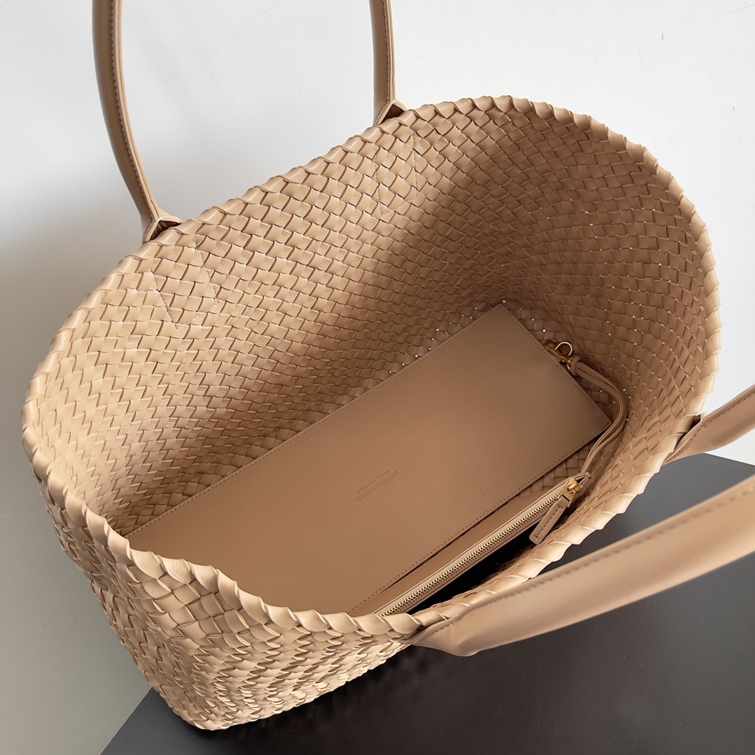 [TOP] Bottega Veneta BV Large Cabat Bags - Flesh pink