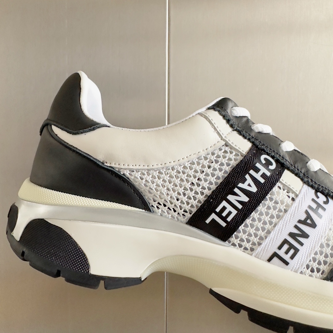 [TOP] CHANEL 23C Sneaker - 6 Colors