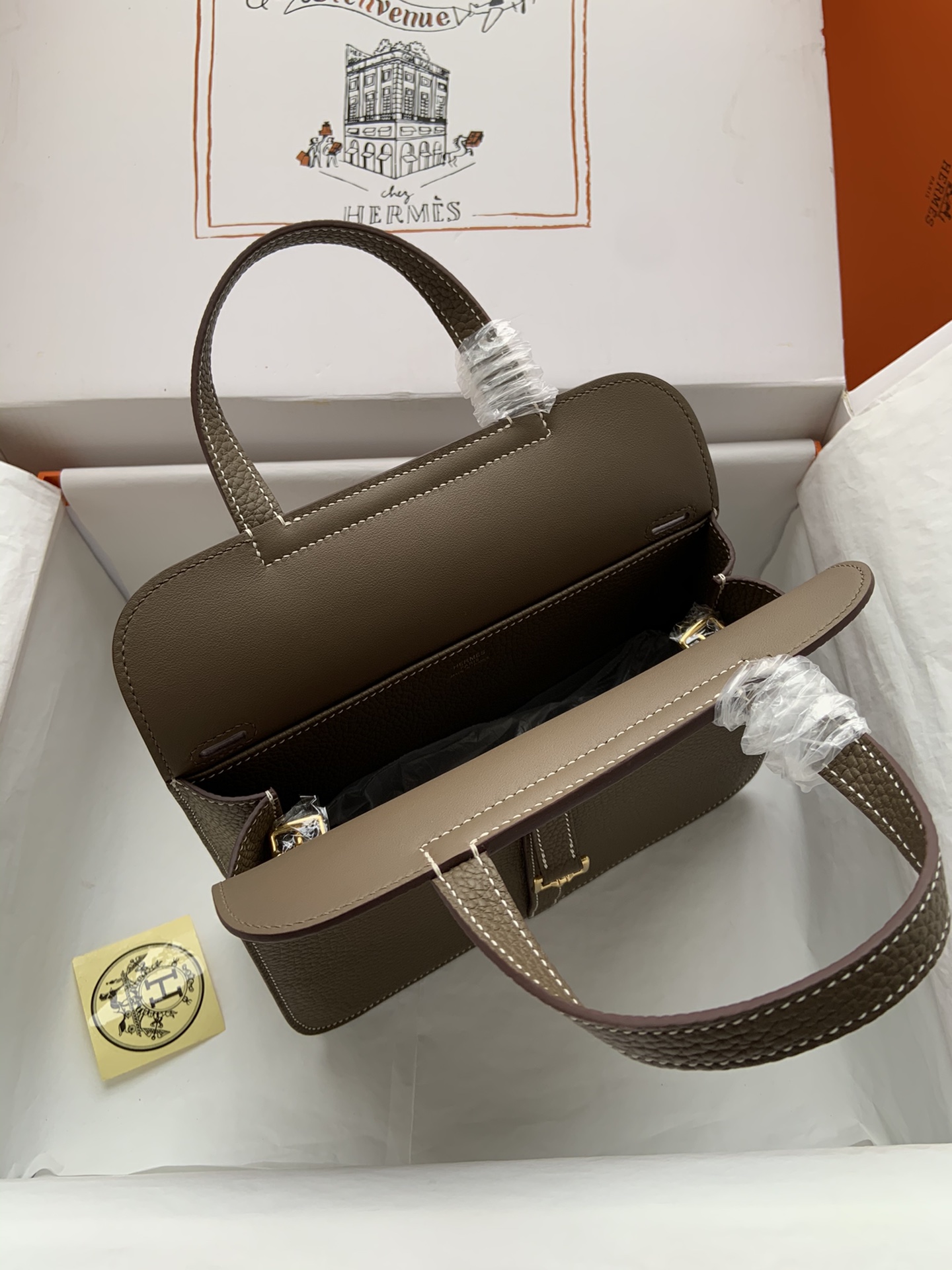 [TOP] HERMES  Clemence Leather Halzan Bag 25cm - Gray