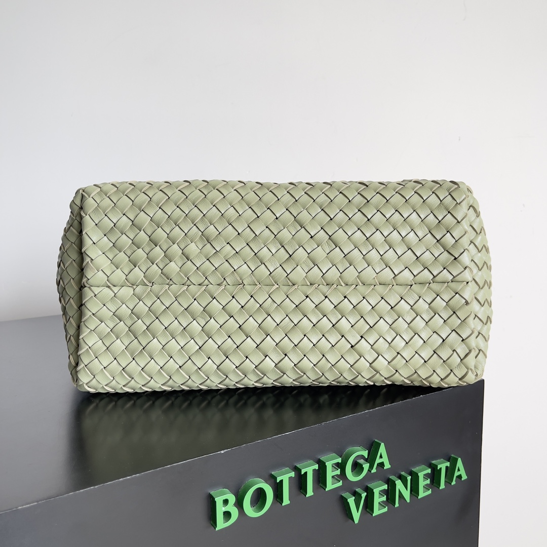 [TOP] Bottega Veneta BV Medium Cabat Bags - Mint Green