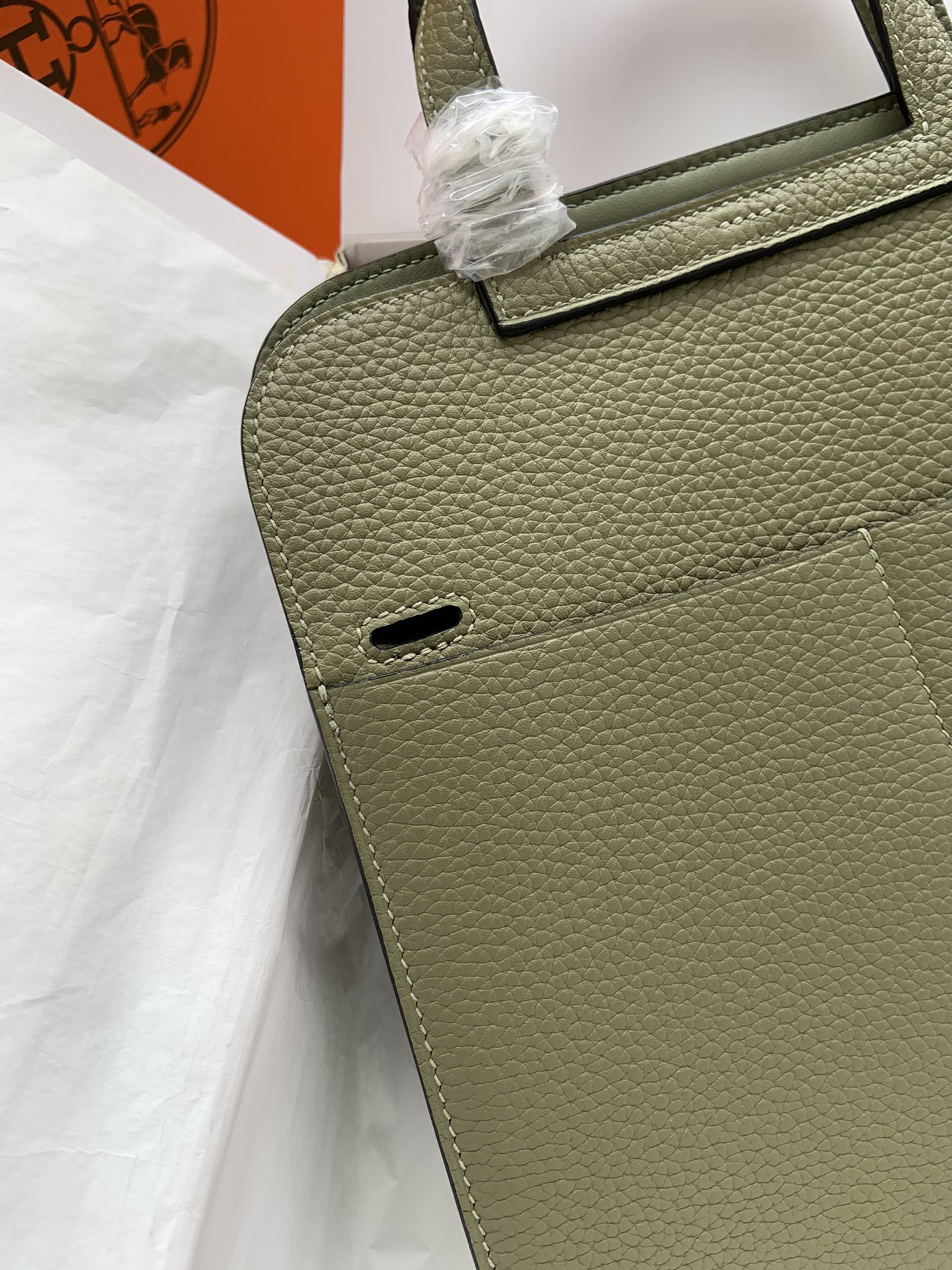 [TOP] HERMES  Clemence Leather Halzan Bag 25cm - Green