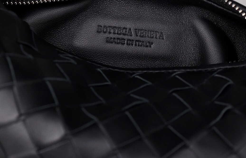 [TOP] Bottega Veneta BV Jodie Bag - Black