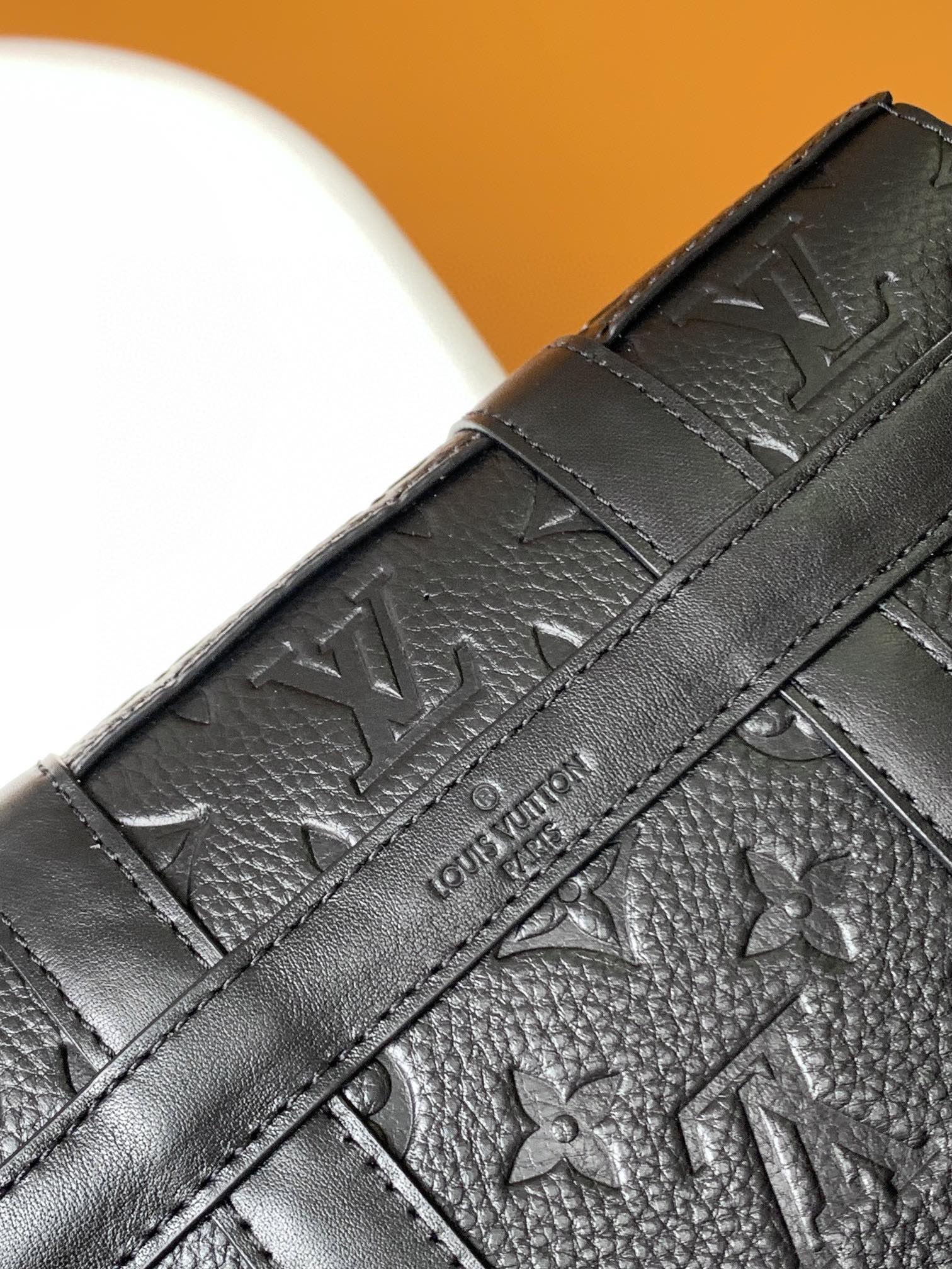 [TOP] Louis Vuitton LV Trunk Monogram Taurillon Bag 24 x 18 x 5.5 cm - Black