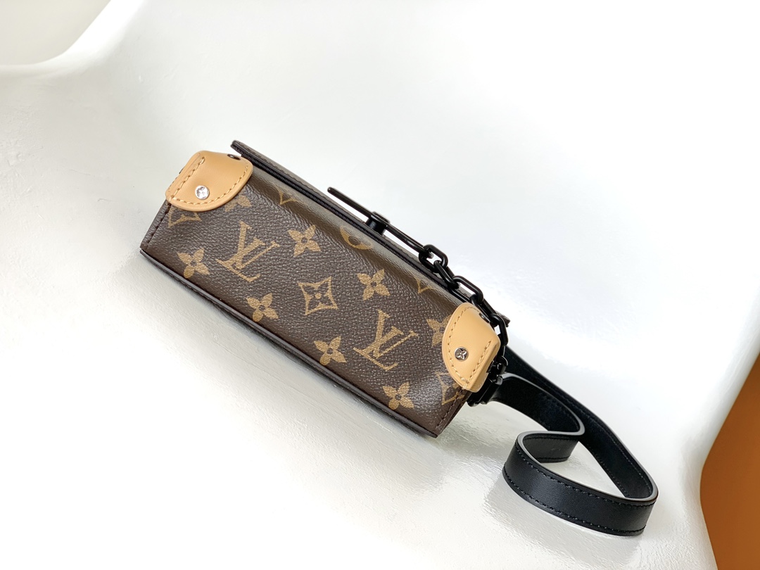 [TOP] Louis Vuitton LV Monogram Eclipse Steamer Mini Bag 18 x 11 x 6.5 cm