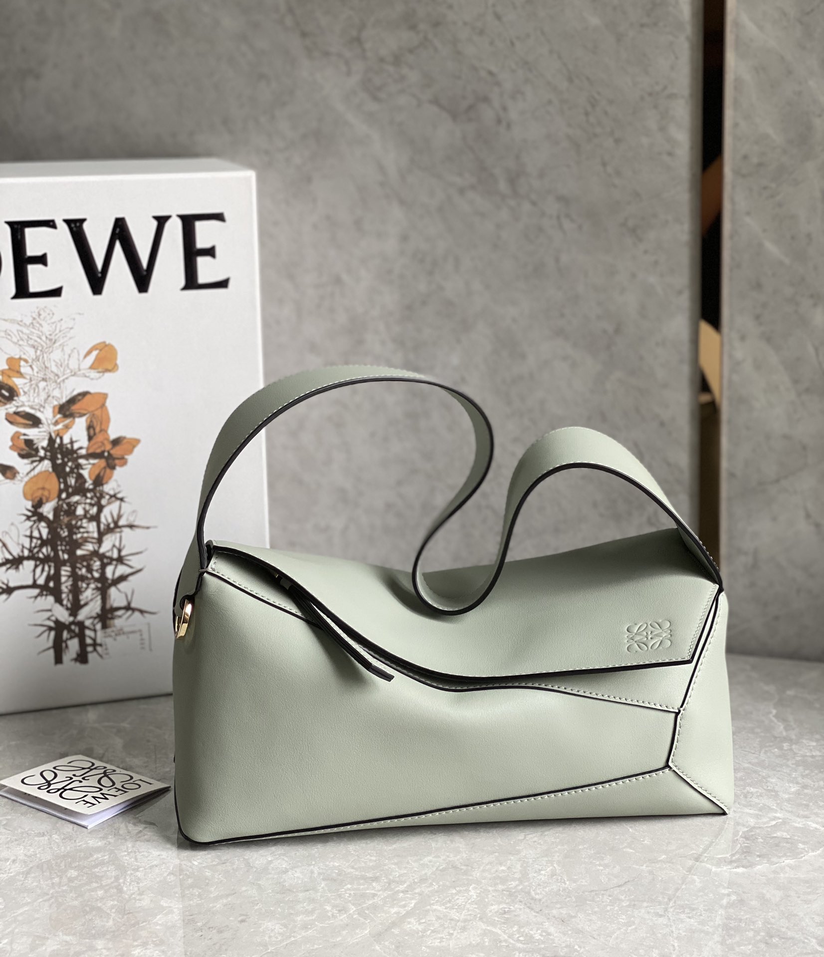 [TOP] LOEWE Puzzle hobo Bag Medium 29*12*10 cm - Light Green
