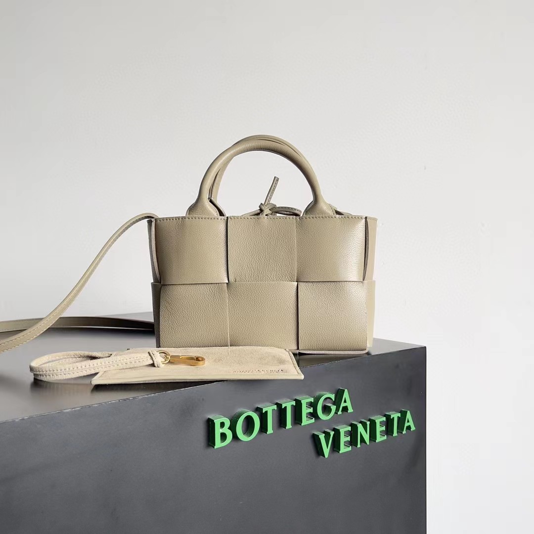 [TOP] Bottega Veneta BV Mini Tote Bag - 9 Color