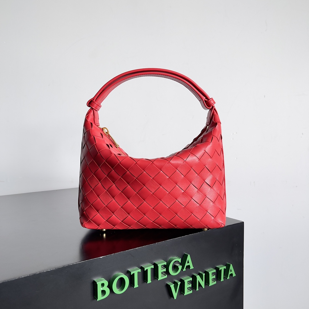 [TOP] Bottega Veneta BV Nappa Bags - Red