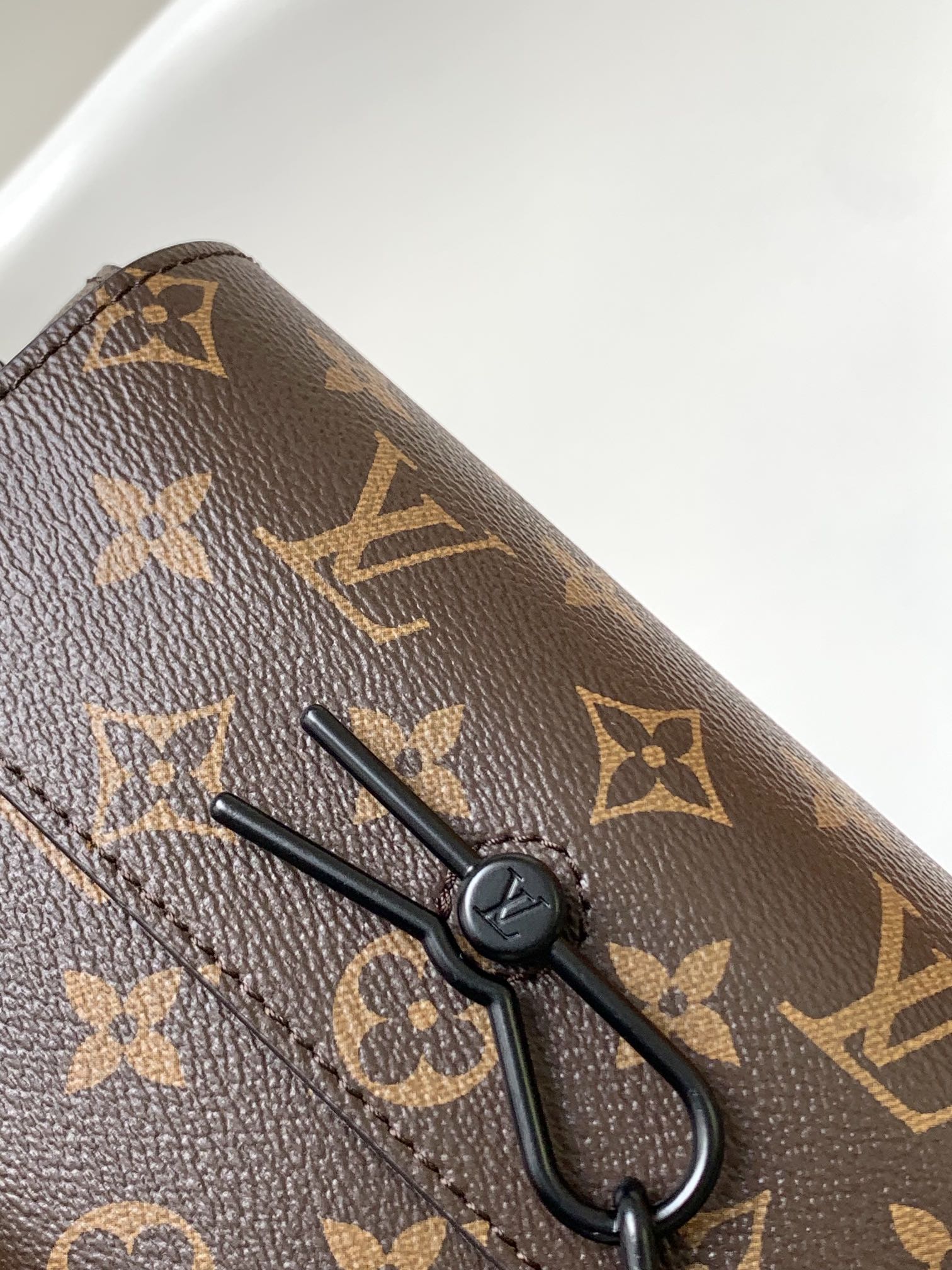 [TOP] Louis Vuitton LV Monogram Eclipse Steamer Mini Bag 18 x 11 x 6.5 cm