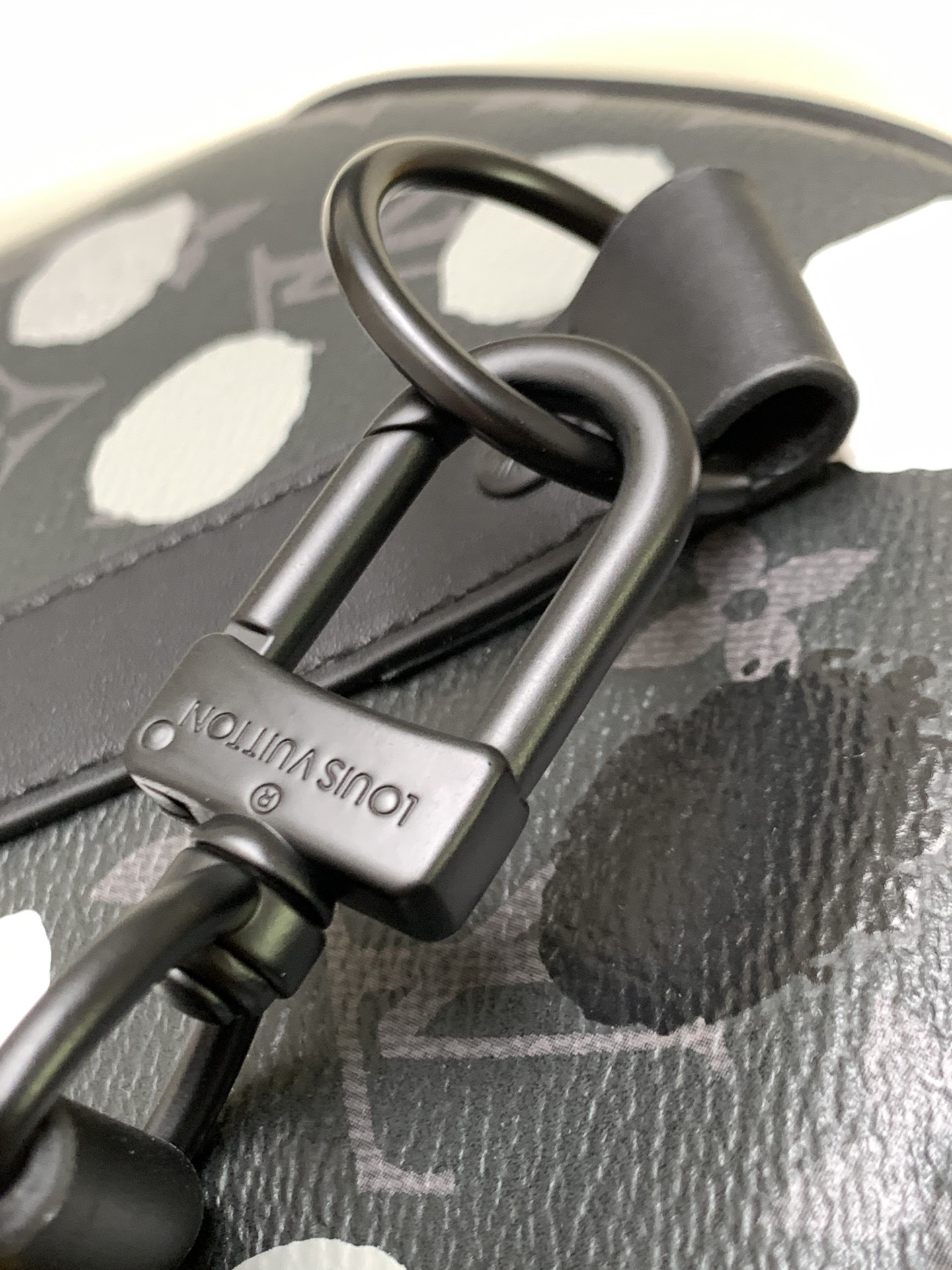 [TOP] Louis Vuitton LV LV x YK Keepall 55 Bag 55cm-Black