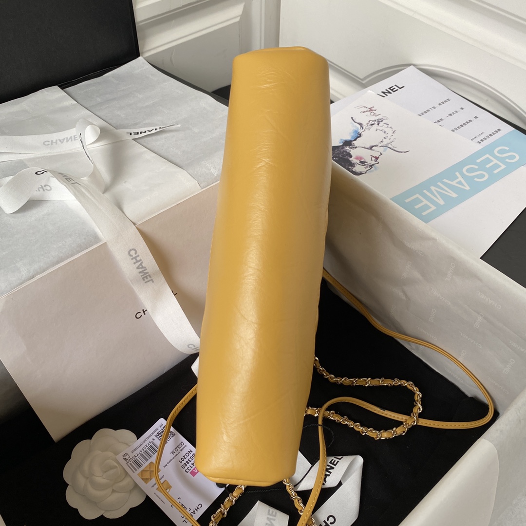 [Tops] CHANEL Mini 31bag 22x23x5.5cm - Yellow