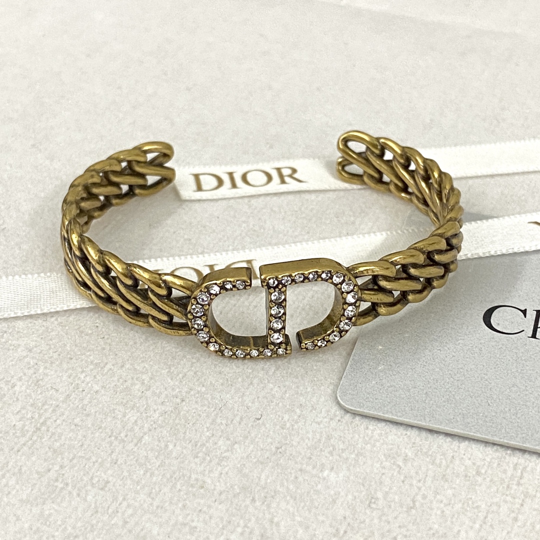 [TOP] Christian Dior Logo Open Bracelet - Brass