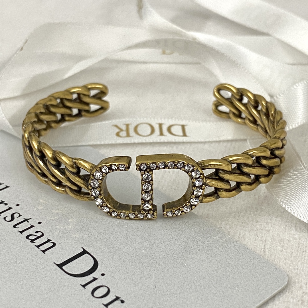 [TOP] Christian Dior Logo Open Bracelet - Brass