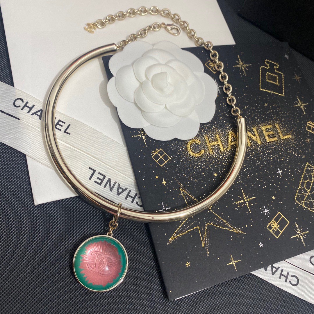 [TOP] CHANEL Double C Necklace