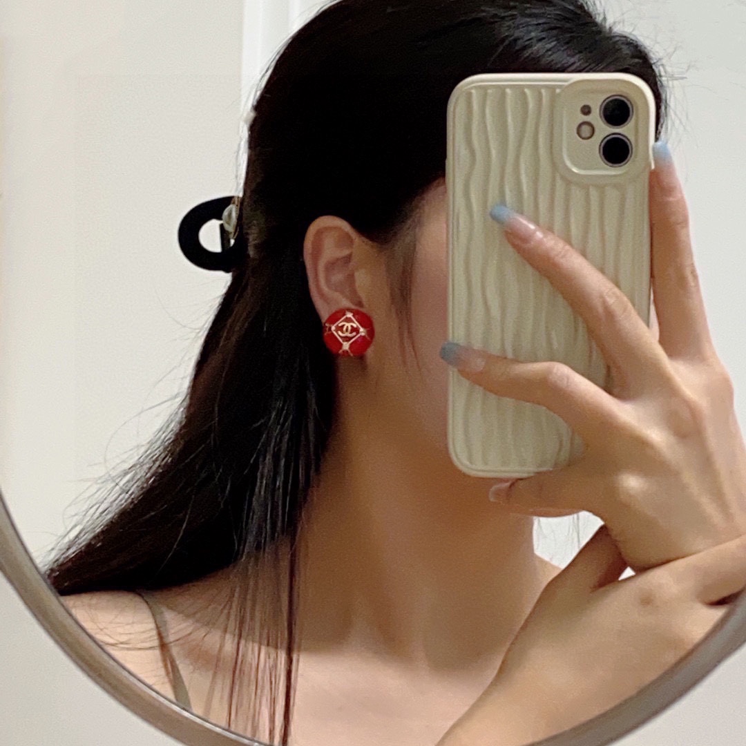 [TOP] CHANEL Double C Earrings - Ear Clip