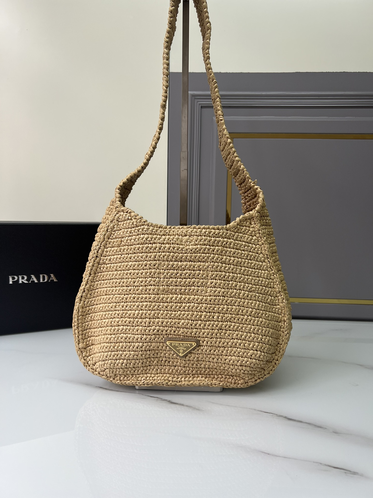 [Top] PRADA Straw Shoulder Bags 30x24x4.5cm
