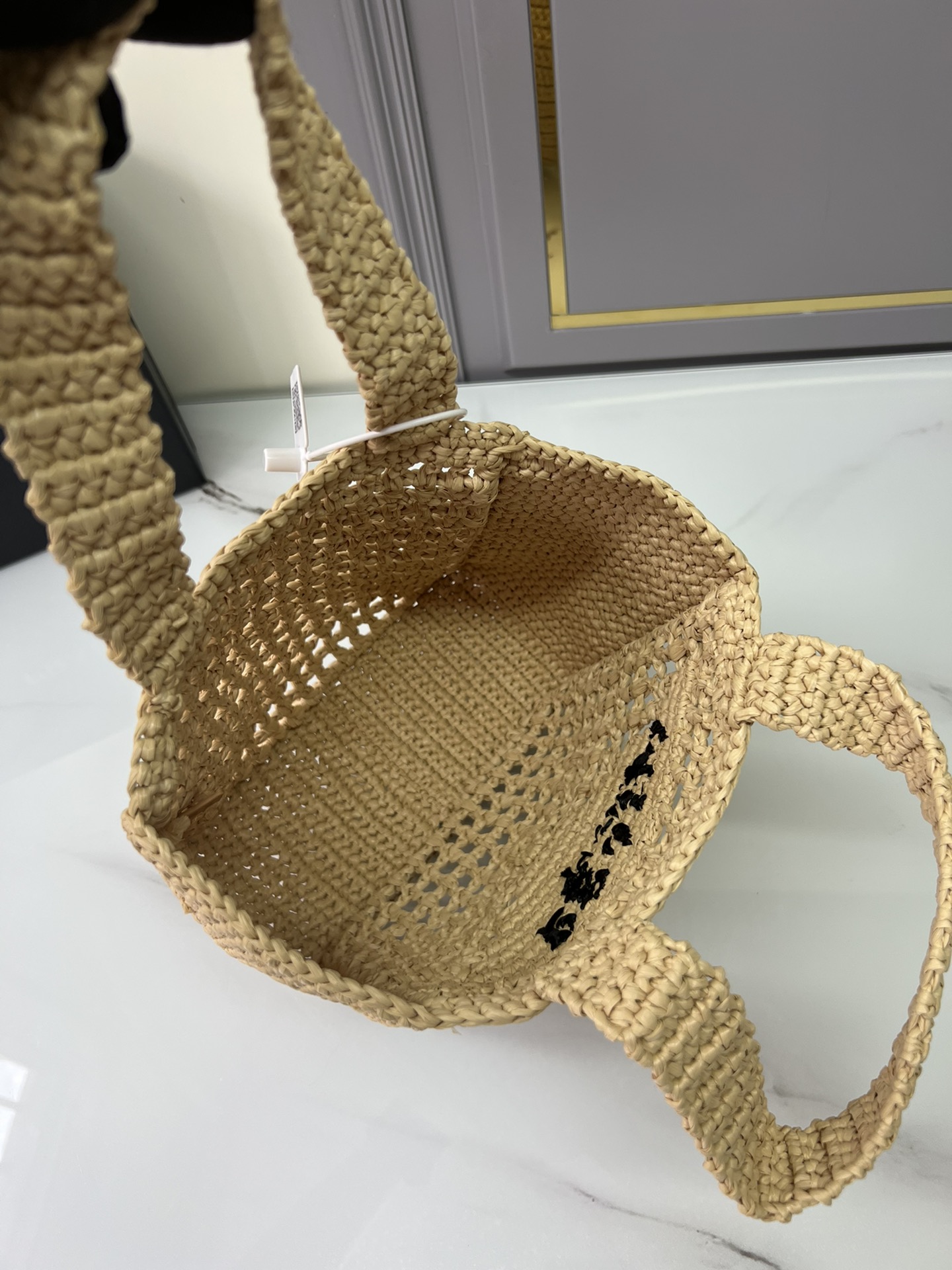 [Top] PRADA Straw Shoulder Bags 26x22x11cm